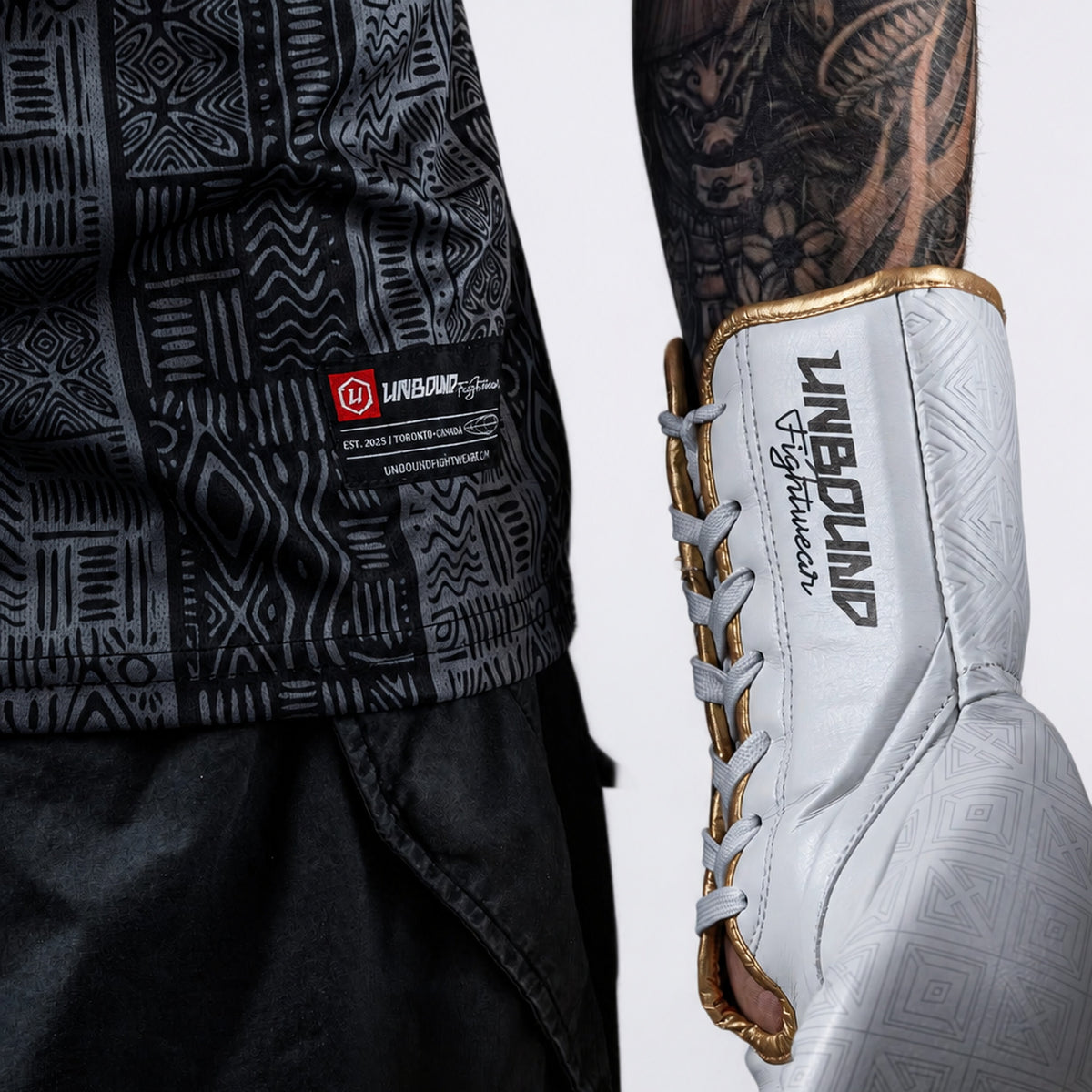 Unbound Lace Up Gloves