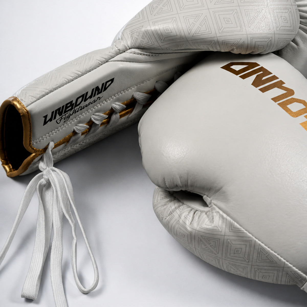 Unbound Lace Up Gloves